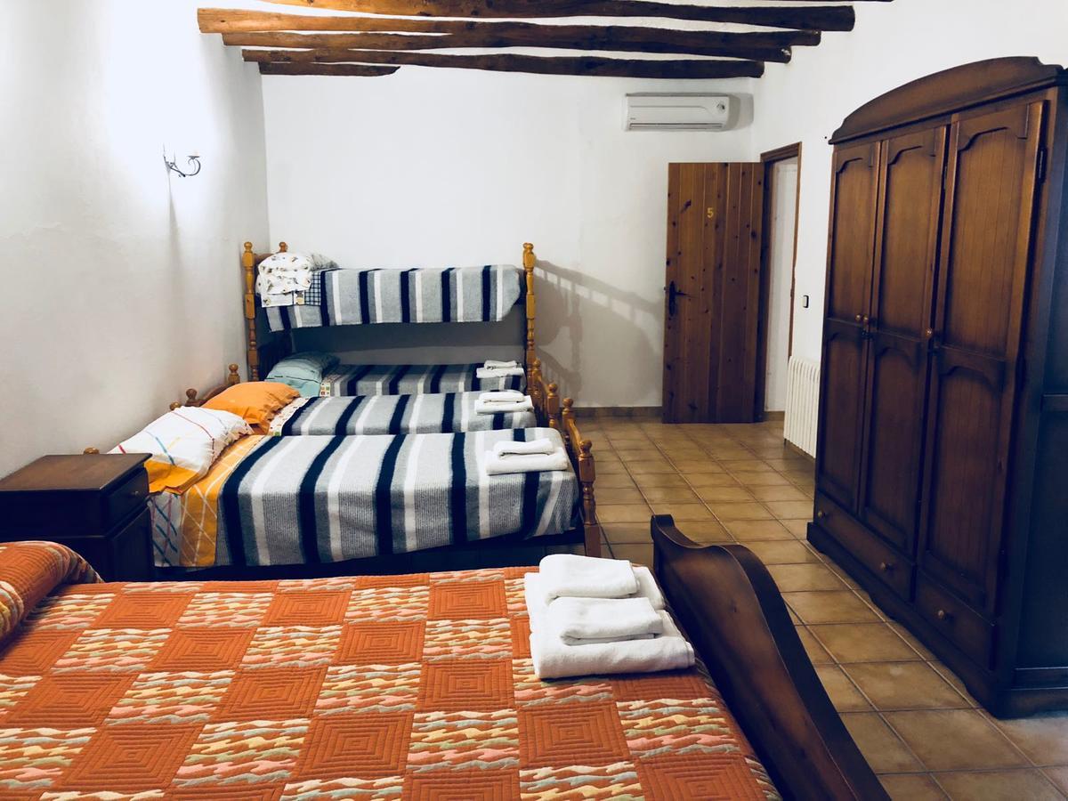 Casa Albano Hostel Baldellou ภายนอก รูปภาพ