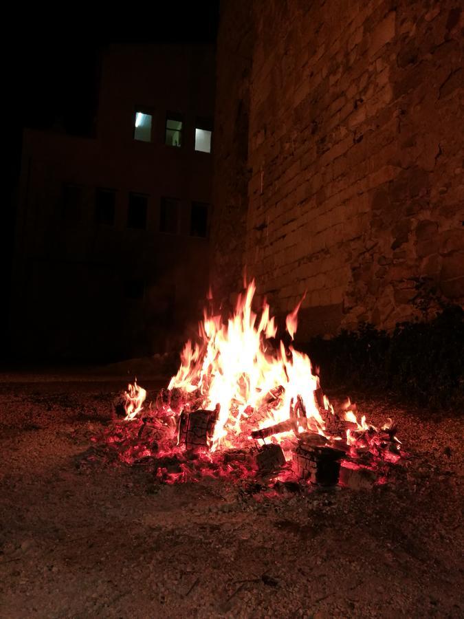 Casa Albano Hostel Baldellou ภายนอก รูปภาพ
